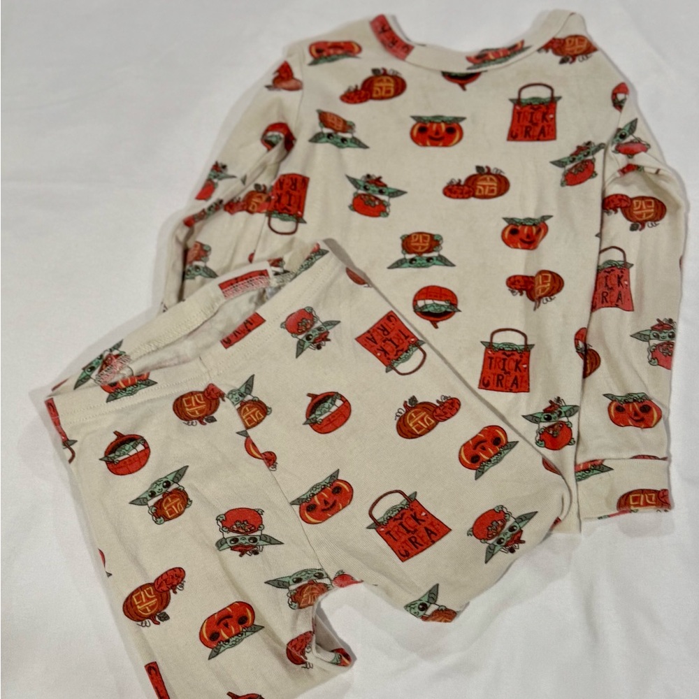 Gap Star Wars Kids' Halloween Theme Pajama Set